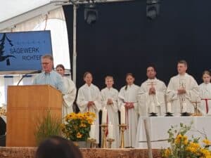 Mehr über den Artikel erfahren Hl.Laurentius-Messe beim Sulzberger Jubiläumsfest