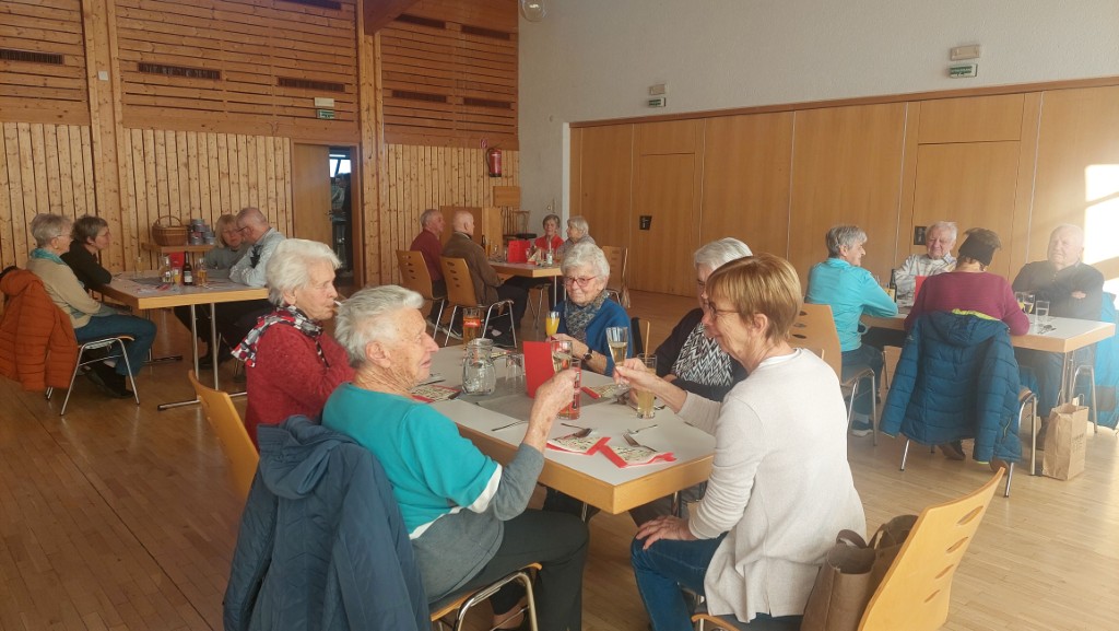 Du betrachtest gerade Weihnachtsmenü beim Mittagstisch