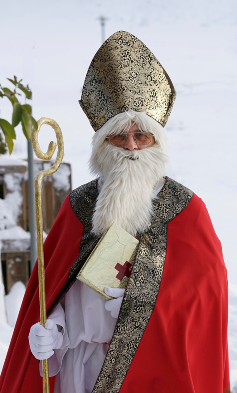 Du betrachtest gerade Der Nikolaus macht sich auf den Weg